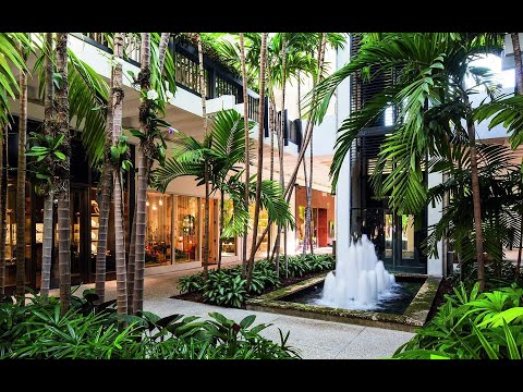 Bal Harbour Shops in Miami Florida 4K Video