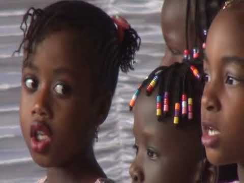 Hirondelles de Mermoz   Fête de Fin d'Année Scolaire - 2019 - Partie2