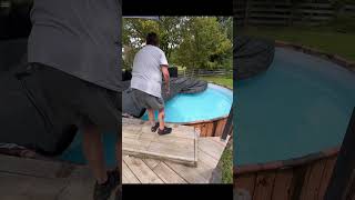 Covering a pool by yourself is possible.! #poolhacker #pool #everybodywantstobemyenemy #poollife