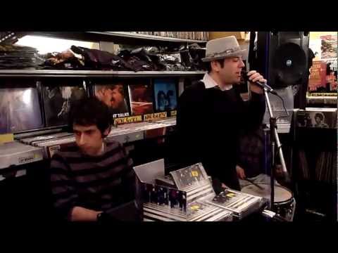 A Rainy Day In Bergen @ Disclan - Record Store Day 2012