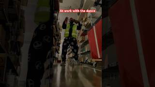 Watch me I got it heyyy #dance #work #workflow#workvibes#KINGLOWEVLOGS#enjoylife