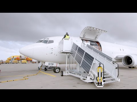 Projektvideo Airport Ground Support Equipment - E-boarding step