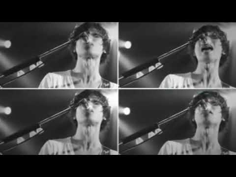 [Alexandros] (ex [Champagne])   You Drive Me Crazy Girl but I Don't Like You