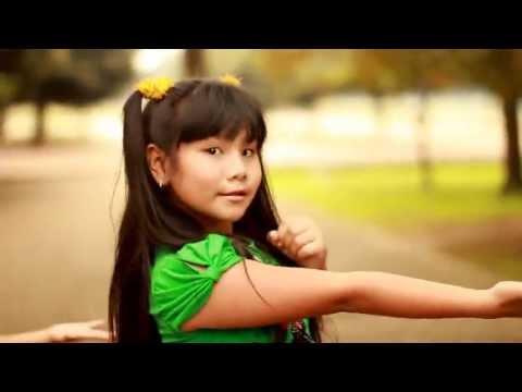 Putri Angelica Evelin - Lalalalala
