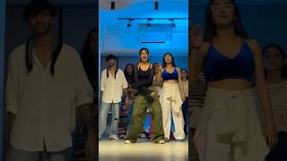 Crazy Kiya Re | Kashu X Riyuwu #shorts #viral #explore #dance #bollywood #crazykiyare #viralreels