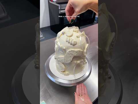 Cake decorating tutorial #cake #cakes #cakedecoratingideas #cakedecorating #cakeseries #baking
