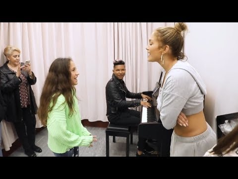 Jlo's daughter Emme singing If I Ain't Got You by Alicia Keys