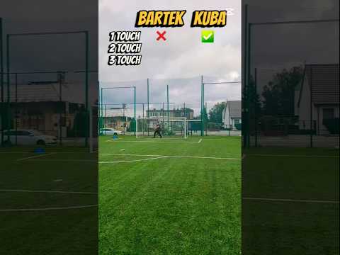 Kto jest lepszy?⚽️🔥    #shorts #viral #football #piłkanożna #touch #soccer #rivals #top #viralshorts