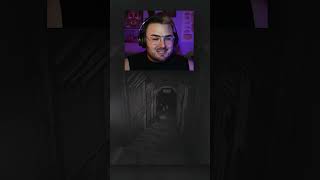 What's his issue 🙃 #horrorletsplay #streamhighlights #jumpscare