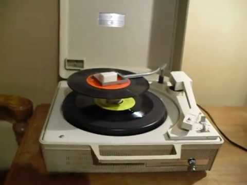 Vintage Portable General Electric Record Player