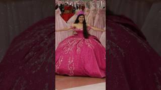 #Quinceañera clocks mom’s TEA😭🍵 #Moda2000 #quince #dresses