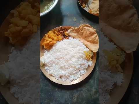 বাঙালির খানা পিনা♥️🤍 #banglashorts #bengalifood #food #shortsfeed #shorts #love