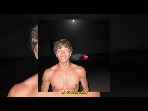 umbrella- rihanna ft. jay z (sped up)