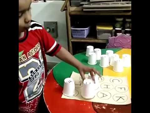 Matching lowercase alphabets to uppercase alphabets.