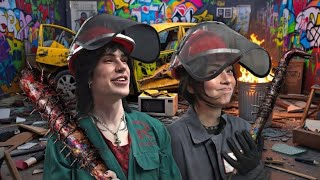 I Went To A RAGE ROOM! w/ Sakura