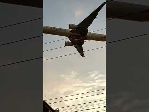 #emirates over dhaka #boeing777