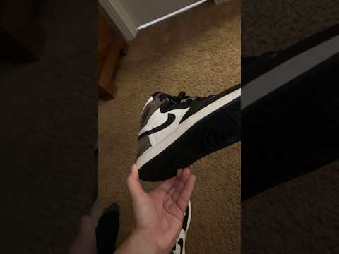 Jordan 1 High OG 🎵🔥” Mocha” #sneaker #shorts #airjordan