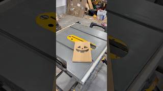 DIY Halloween Decor with Just a Router! 👻 FREE Cut Diagram