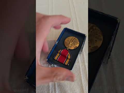 beautiful complete us victory ww2 medal awarded on 21 june 1946