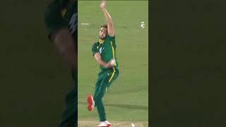 "Muldar Slips at Slip #CricketFails #MuldarOut #EpicMoment #SlipCatch