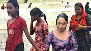 small girls enjoy cox's bazar sea beach ||sea beach video || sea beach swimming video 