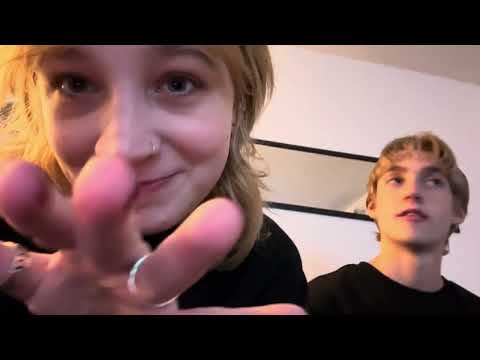 maria makes a vlog