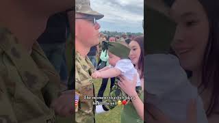 They finally met#Soldiers return home #Soldier
