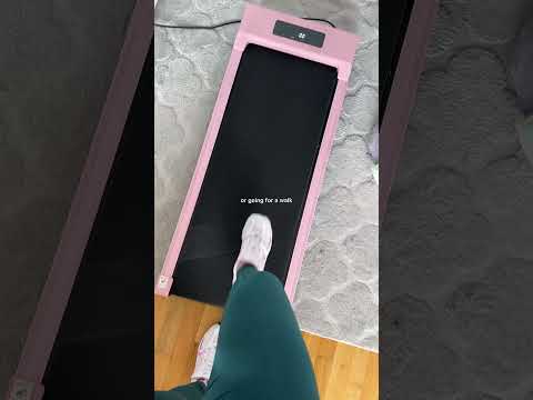 walk & code with me 👩🏽‍💻🚶🏾‍♀️ #codinglife #codingshorts #walkingpad