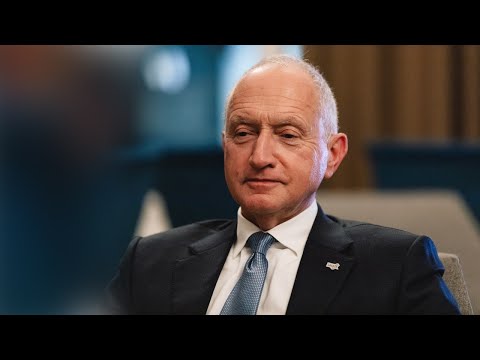 A Conversation with Dr. Victor Lozinski at Davos