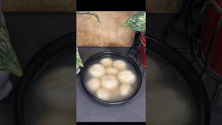 Rasgulla#Madhu's Kitchen #pressurecookerrecipe#latest#quickrecipe#festivalrecipe #tasty# रसगुल्ला