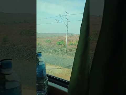 Scenic Train Journey Through Kota 🌾🚆 | Rajasthan Rail Views #Shorts