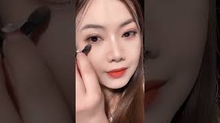 eyeliner makeup tutorial for beginners/Best Makeup Transformations