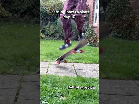 Learninghowtoskate(day10) #chillvibes #skateboarding #skate #learningtoskate #skateboard #skating