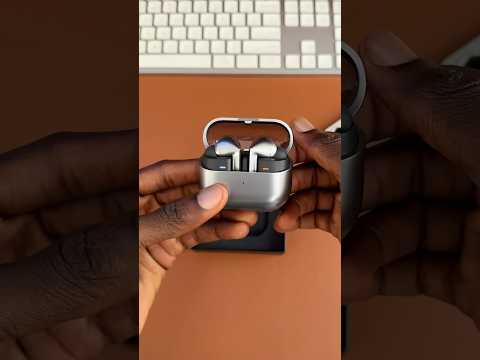 Unboxing The Samsung Galaxy Buds3 Pro #shorts #galaxybuds3pro #samsung #unboxing