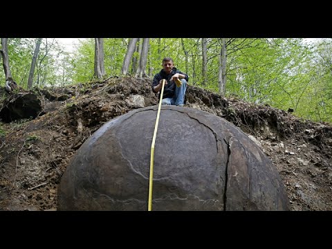 The True Nature of Rock N Roll a Bosnian Ball Bonanza