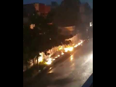 #காரைக்கால் பாரதியார் வீதி மின் இனைப்பு மின் கசிவினால் வெடித்தது...