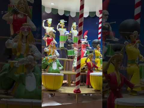 waiting for Christmas ⛄🎁||#Christmas #shorts#december #ytshorts #trendingvideo #reels
