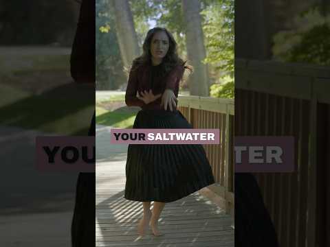 I love how the camera focused on “sinking.” #originalmusic #thesea #womenempowerment