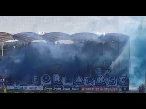 1.FC Saarbrücken - Karlsruher SC 2:1 - KSC Fans mit einer Rauchshow