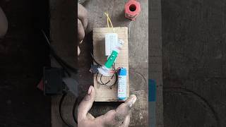 "Battery, Laser & Capacitor  A Brilliant Electronics Hack! 💡#shorts #electronic #dc #motor #trending