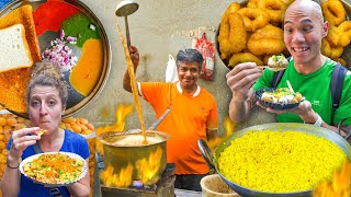 VEGETARIAN Indian Street Food in Mumbai - PURE Indian Veg Food Tour at Khau Galli in Mumbai, India