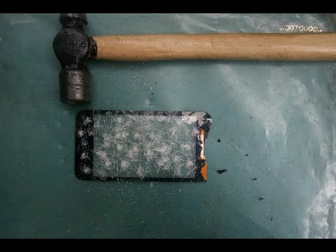 Samsung Galaxy S9 VS Huawei Mate 20 Display Crash Test - Hammer Test