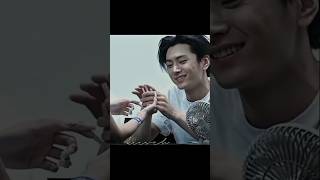 jay & jake are surprised by op's big nails🦮🦅 #jayke #jay #jake #enhypen #fansign #kpop #baddesire