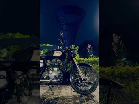 Any RE Lovers?😎#royalenfield #enfield #bulletlover #classic350 #shorts #bikestatus