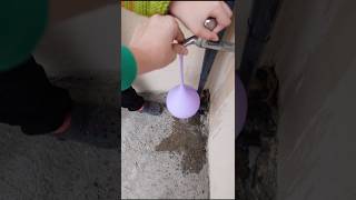 SU DOLU BALON YERE DEĞECEK🤪🤪🫣#alinecati#shorts#keşfet#youtubeshorts#keşfetbeniöneçıkar#cute#funny