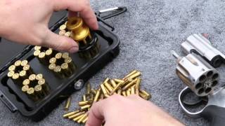 How to Use the Speed Beez Speed Loader With a Smith & Wesson 686 Plus Revolver