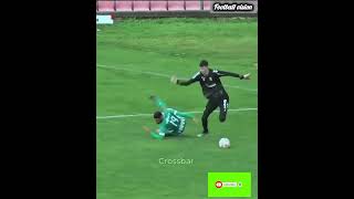 goalkeepers that plays more than in footballers #football #footballtech #skills