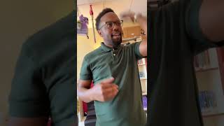 Using sign language to help my students remember words and have a blast while doing it! #educator