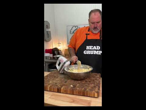 Grumpy’s Condensed Milk Poundcake @Grumpys_kitchen