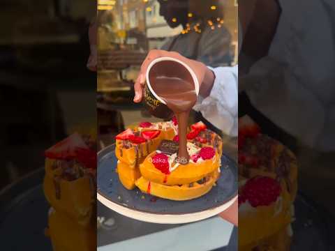 Japan Has The Craziest Restaurants👀